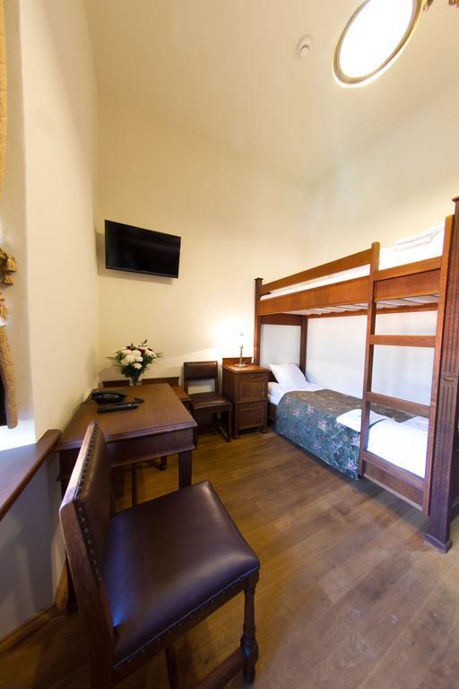 Hotel Zamek Golubski Chambre photo